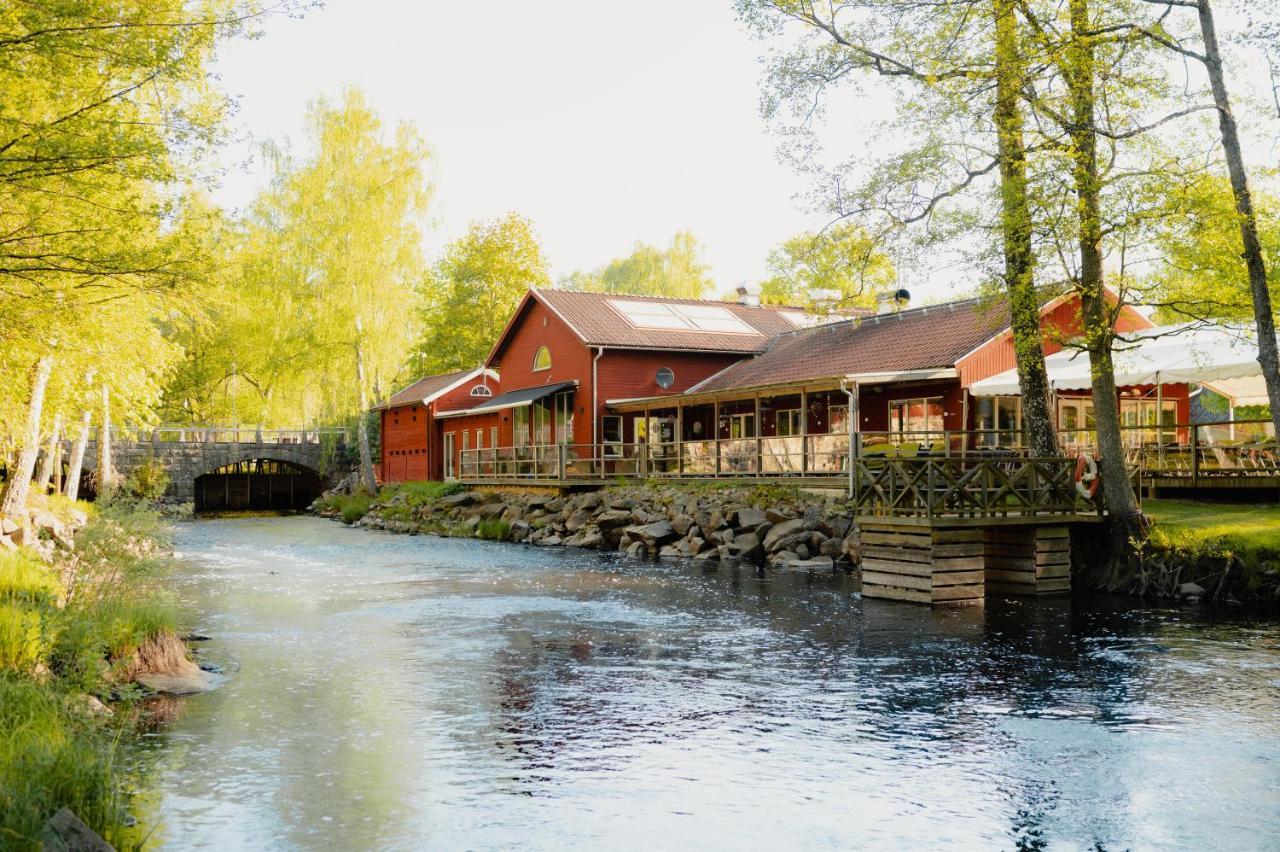 Stf Korroe Gardshotell - *